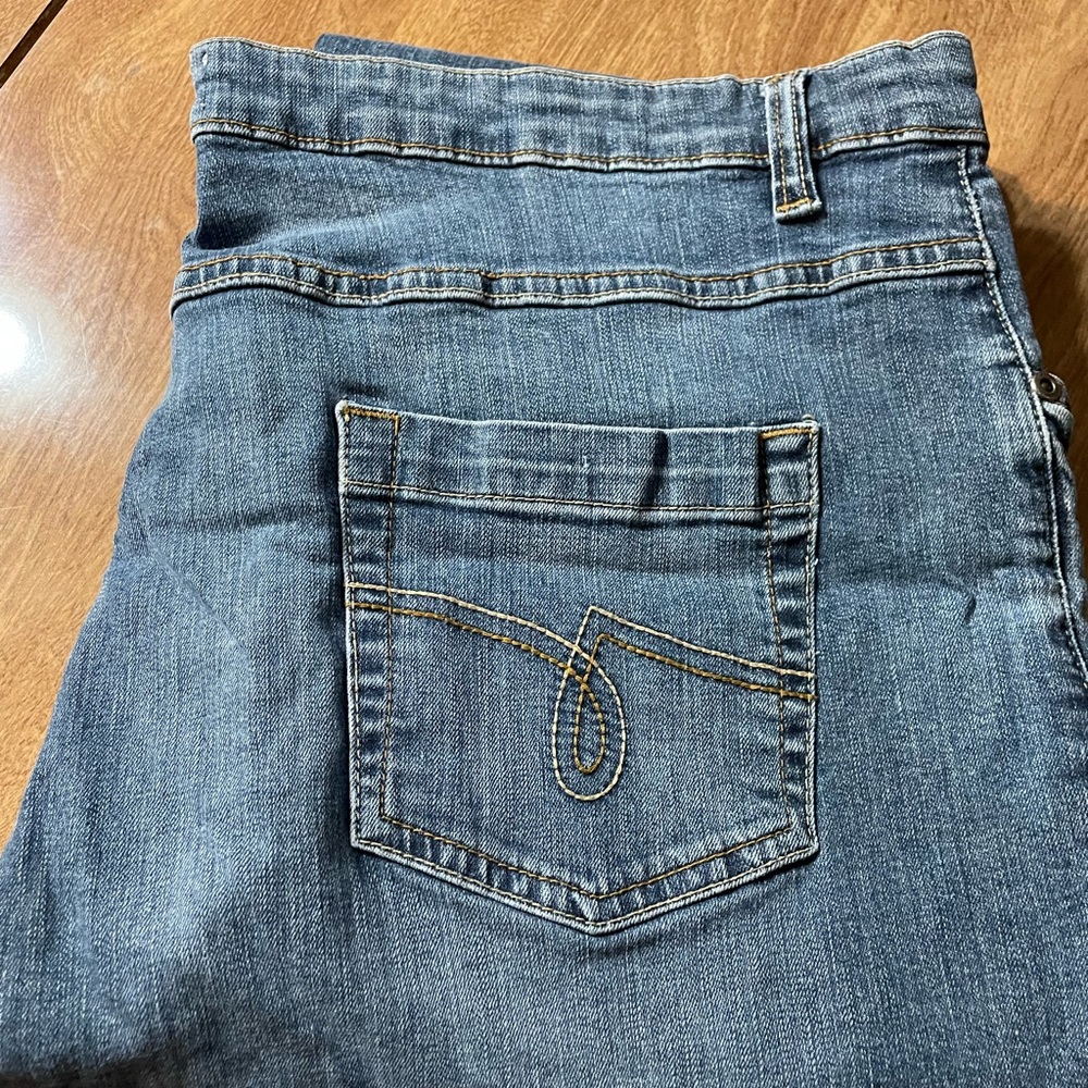 Papaya Light Blue Flare Jeans - Picture 8 of 8